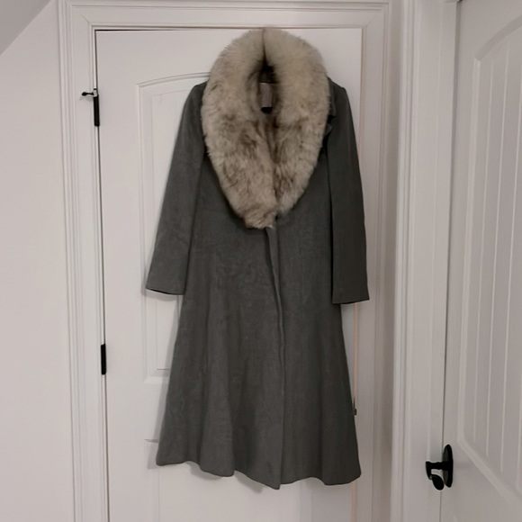 STUNNING! SUPER RARE Vintage ‘MONTALDO’S’ Gray Regency Cashmere And Fur Coat! - Picture 3 of 16